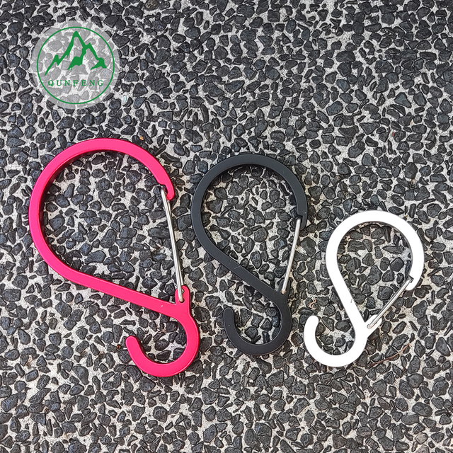 S-shaped wire carabiner Wild camping tent backpack hook Special-shaped spring buckle
