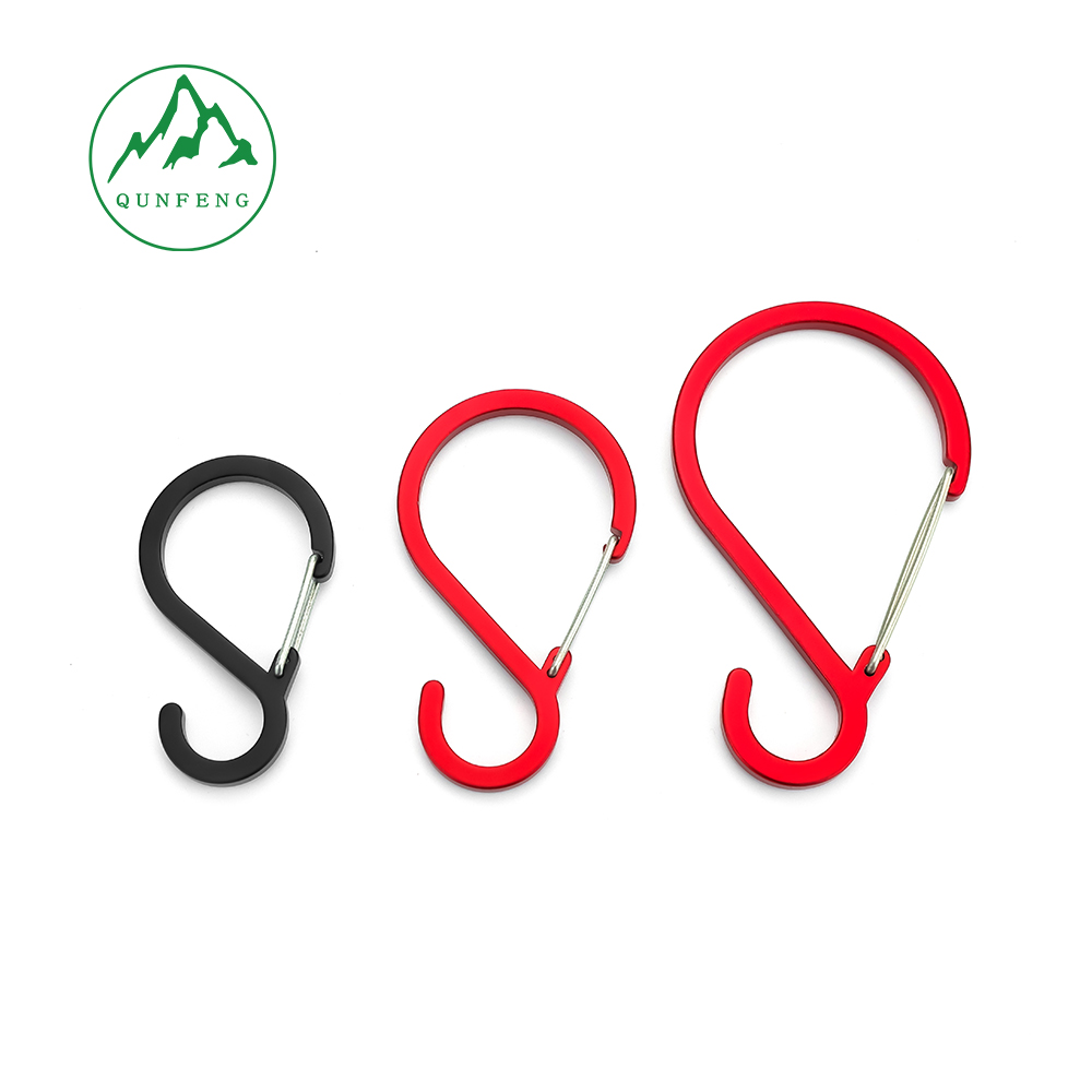 S-shaped wire carabiner Wild camping tent backpack hook Special-shaped spring buckle